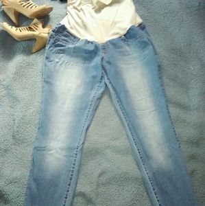 Maternity jeggings
